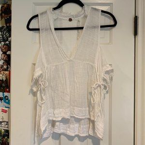 FREE PEOPLE V-NECK OPEN SHOULDER TOP